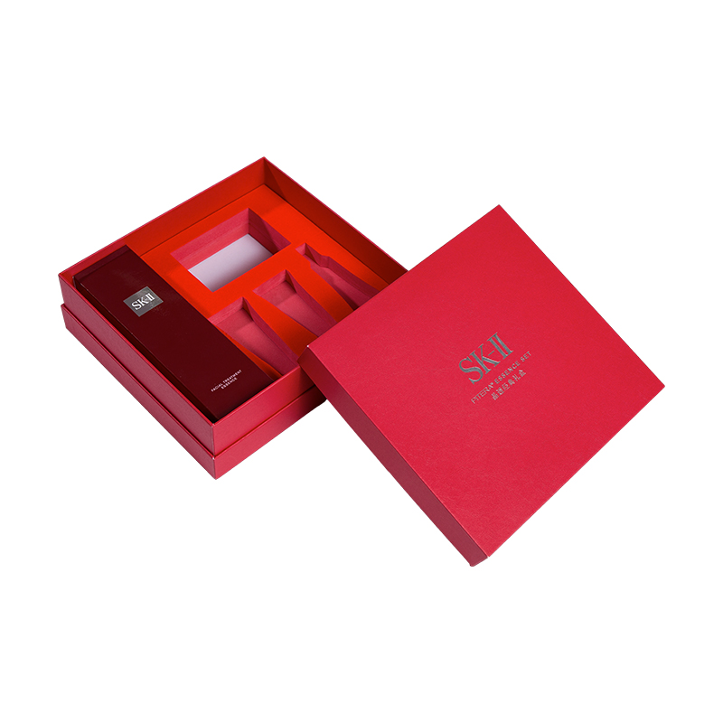 Na -customize na Christmas at Chinese New Year Gift Box na may takip