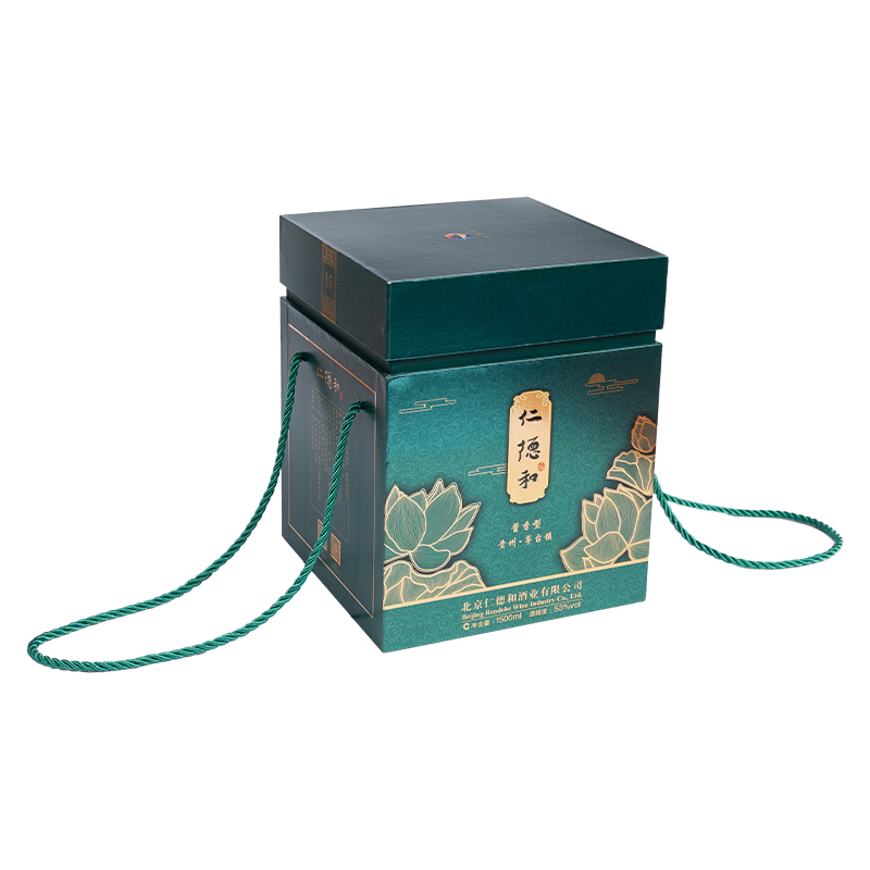 Na -customize na Christmas at Chinese New Year Gift Box na may takip